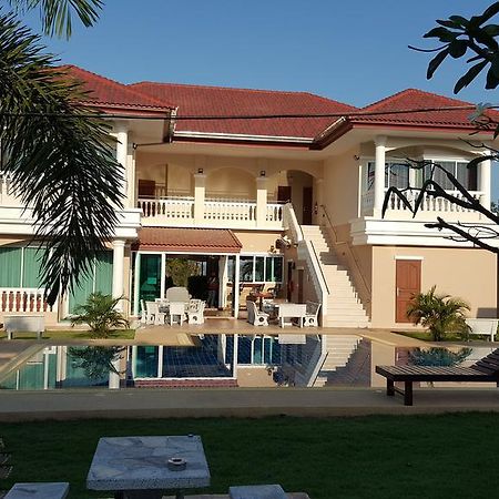 East Shore Pattaya Resort Nong Prue Eksteriør billede